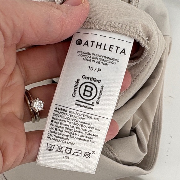 Athleta Women's Khaki Chinos - Picture 7 of 7